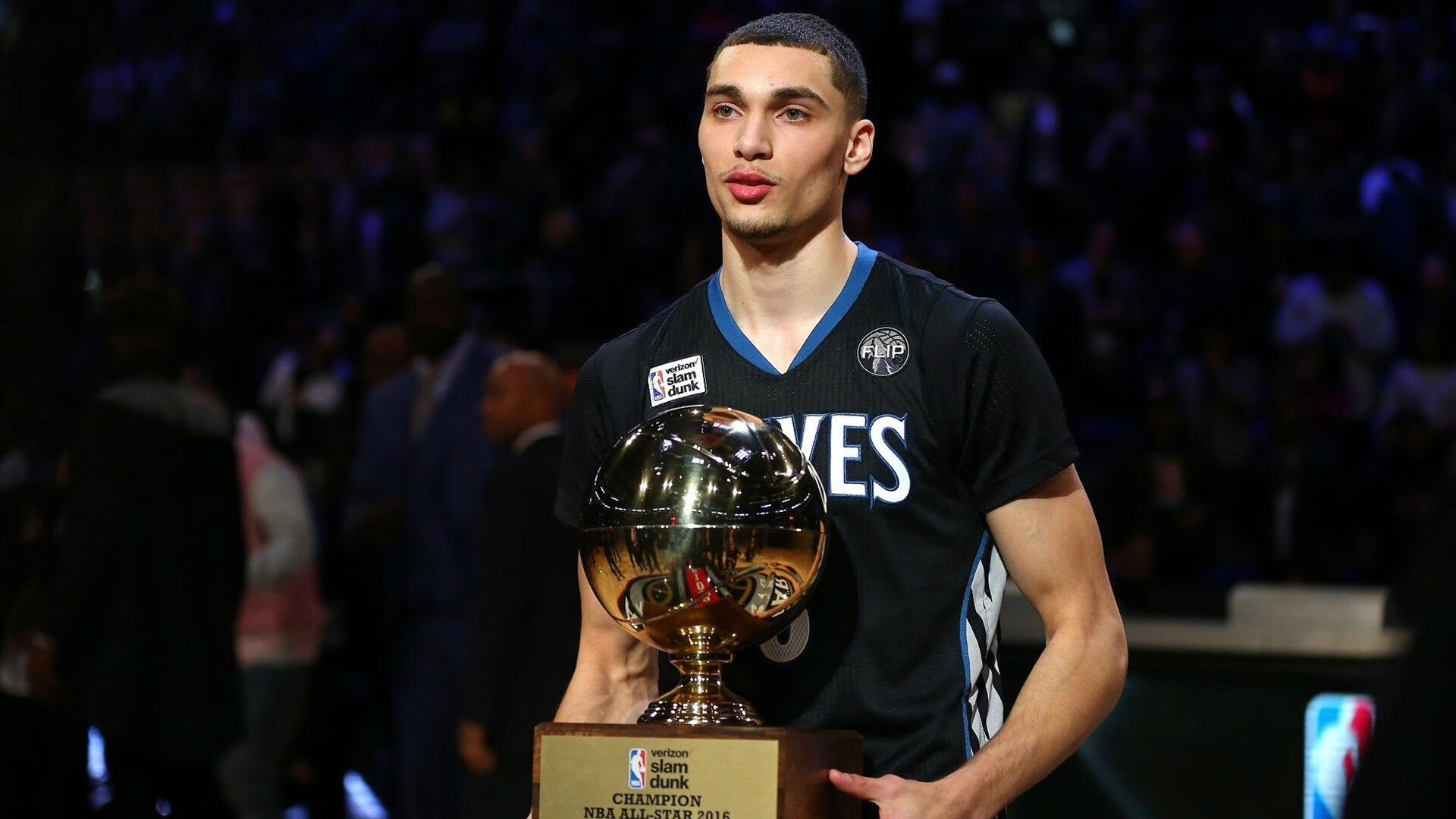 湖人队不断调整，目标季后赛，湖人队2021季后赛