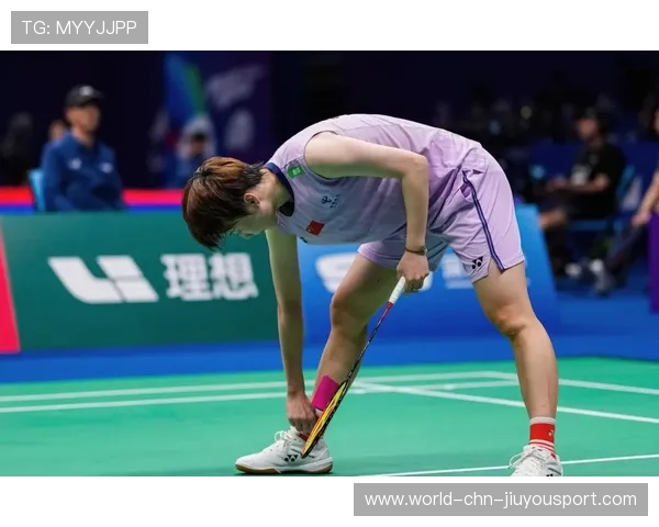 羽毛球亚团赛国羽开局稳，连续控制网前主动权